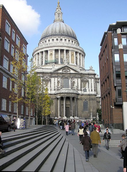 Fil:City.of.london.st.pauls.arp.500pix.jpg