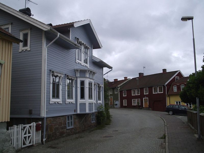 Fil:Västra Gatan i Kungälv, den 27 juni 2006.JPG