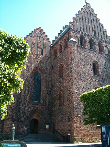 Fil:Helsingborg Sankta Maria kyrka.jpg