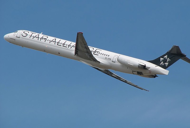 McDonnell Douglas MD-82 från Star Alliance medlemmen SAS