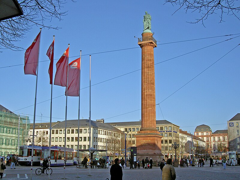 Fil:Luisenplatz.jpg