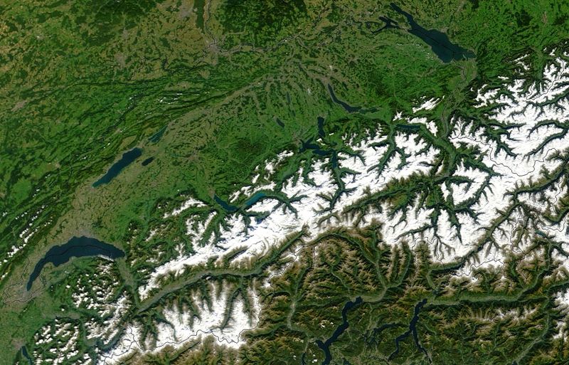 Fil:Satellite image of Switzerland in September 2002.jpg