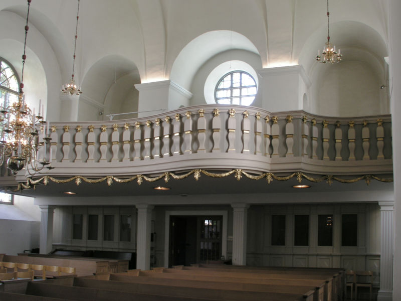 Fil:Karlstads domkyrka balcony.jpg