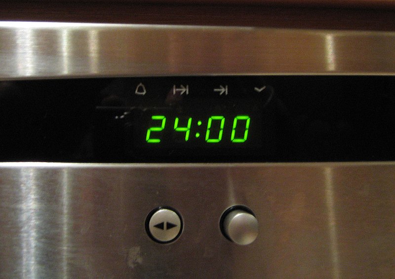 Fil:Clock showing 24 00.JPG