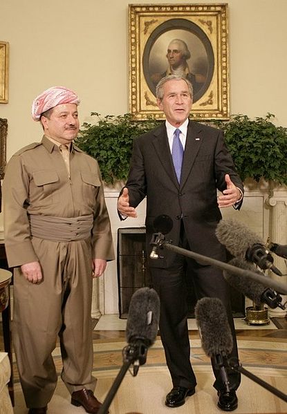 Fil:PresidentBushAndBarzani.jpg