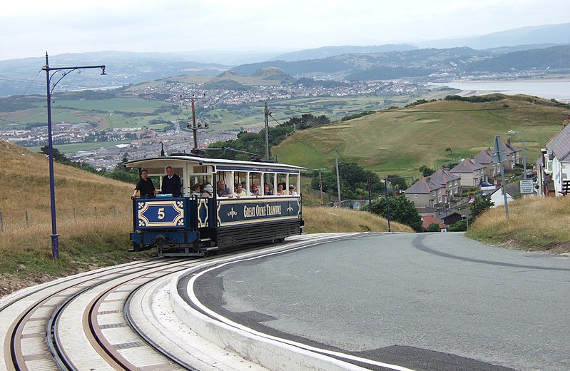 Fil:GOT Tram 5 Ascending 05-07-17 10.jpeg