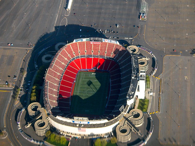 Fil:Giants Stadium aerial.jpg