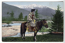 SB - Altai man in national suit on horse.jpg