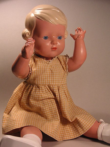 Fil:Schildkroett Puppe Inge 1950.jpg