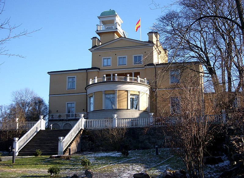 Fil:Byströms villa 2009a.jpg