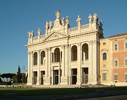 Roma Basilica S Giovanni.jpg