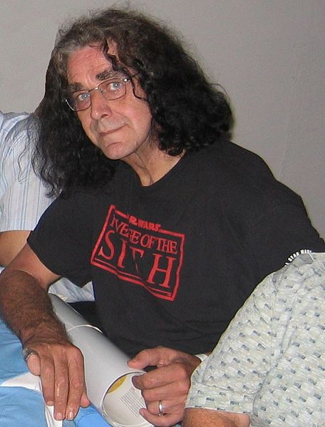 Fil:Peter Mayhew 2005.jpg