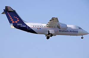 Brussels airlines rj85 oo-djx sideon arp.jpg