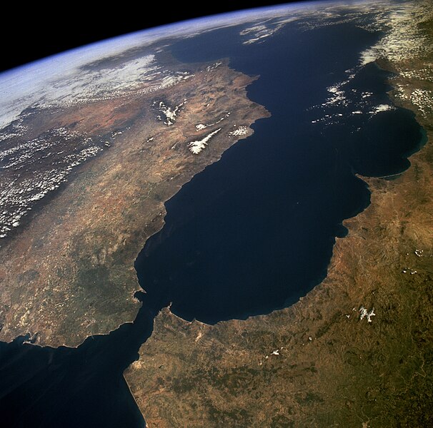 Fil:Strait of gibraltar.jpg
