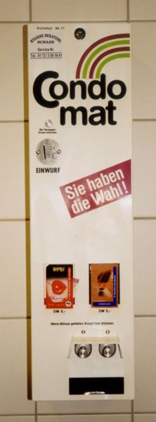 Fil:Tysk kondomautomat.jpg