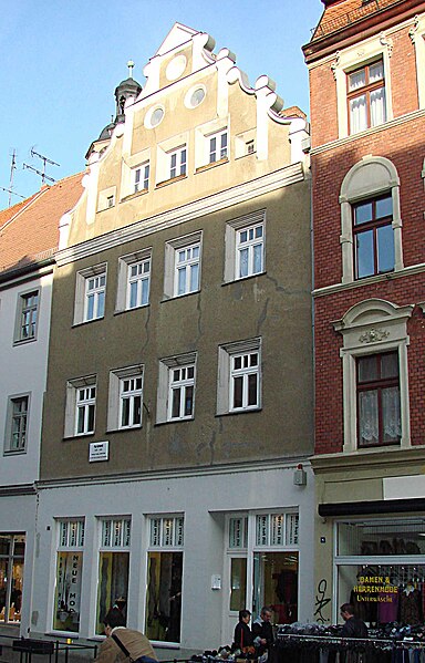 Fil:Gerhard-Haus-WB.jpg