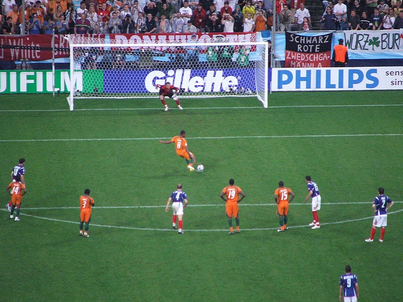 Fil:Ivory Coast penalty.jpg