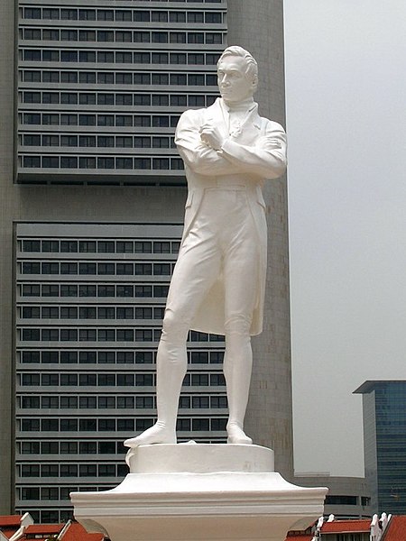 Fil:Stamford Raffles statue.jpg