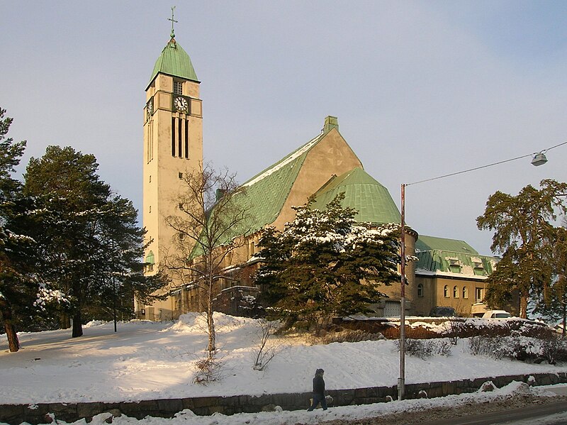 Fil:Sundbybergs kyrka 2006-01-10.jpg