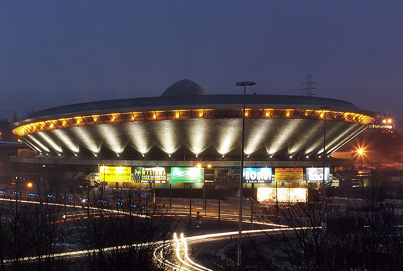 Fil:Katowice - Spodek by night.jpg