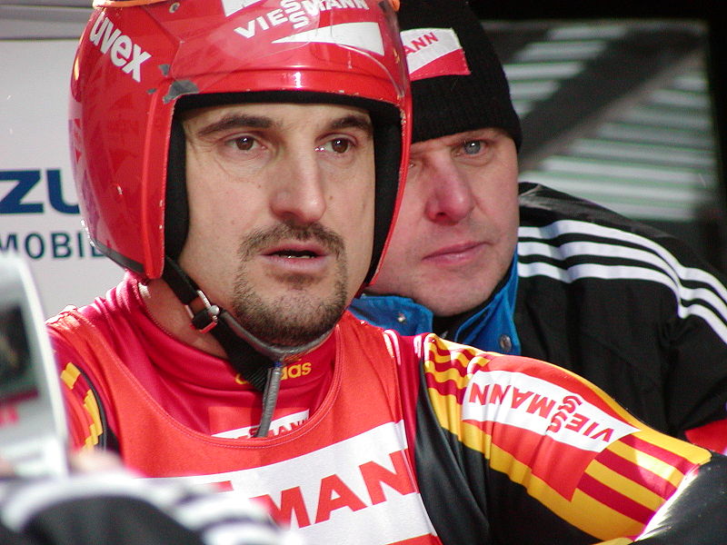Fil:Rodel-Weltcup-2005-Oberhof-Hackl.jpg