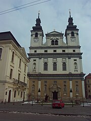Slovakia-Trnava-Katedrala Jana krstitela priecelie.JPG
