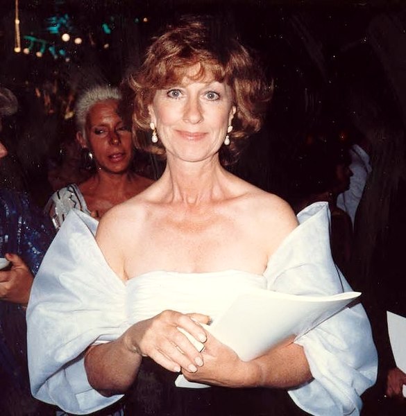 Fil:Christina Pickles.jpg