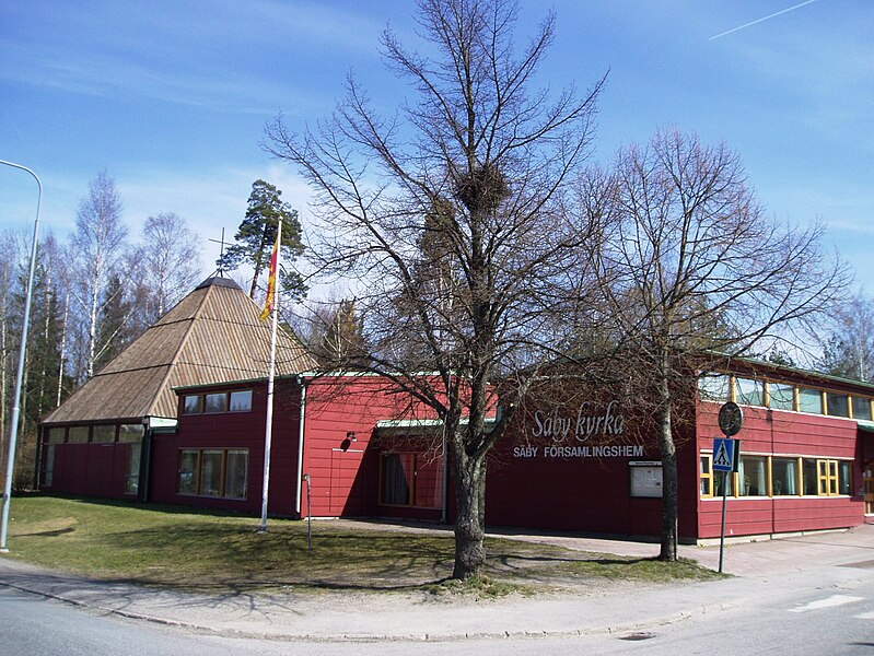 Fil:Saby kyrka 2009.jpg