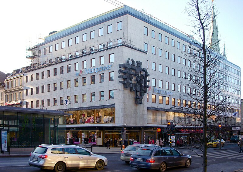 Fil:Kontorshus Drottninggatan.jpg