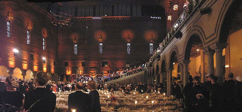 Fil:Panoramic Shot Nobel Banquet 2005.jpg