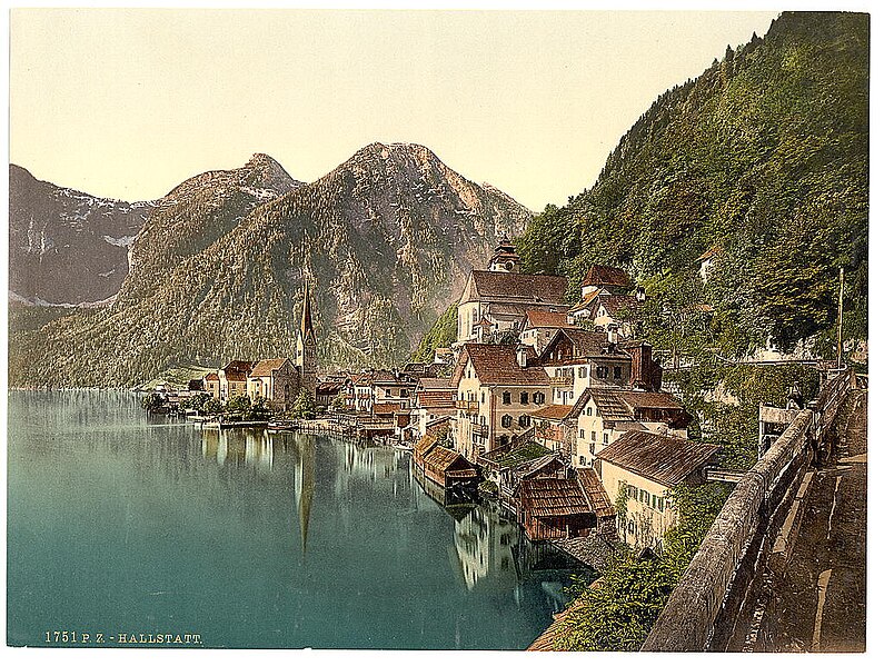 Fil:Hallstatt um 1900.jpeg