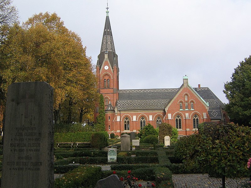 Fil:Limhamns kyrka.JPG