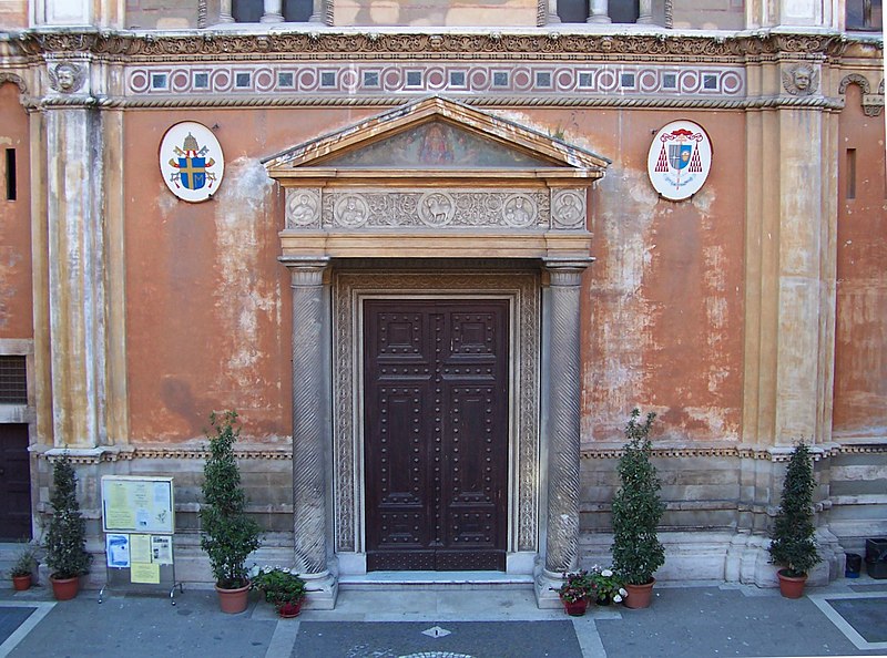 Fil:Santa Pudenziana - portale.jpg