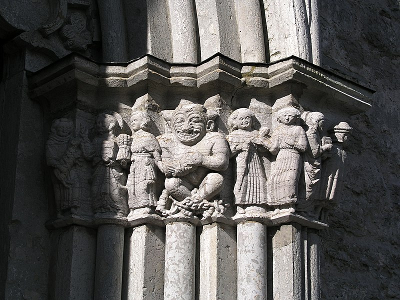 Fil:Gammelgarns kyrka relief01.jpg