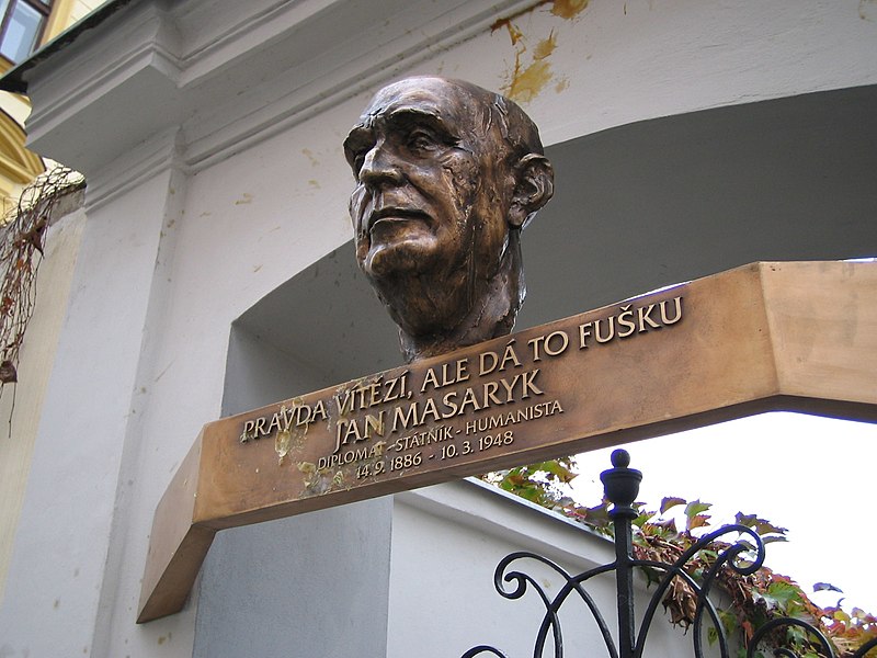 Fil:Jan Masaryk deska.jpg