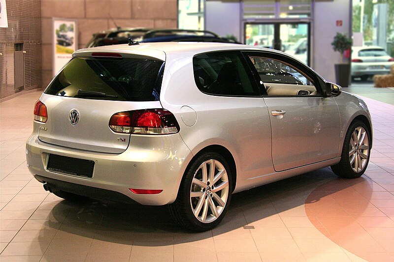Fil:VW Golf VI TSI am 2008-10-21 (Heck) .jpg