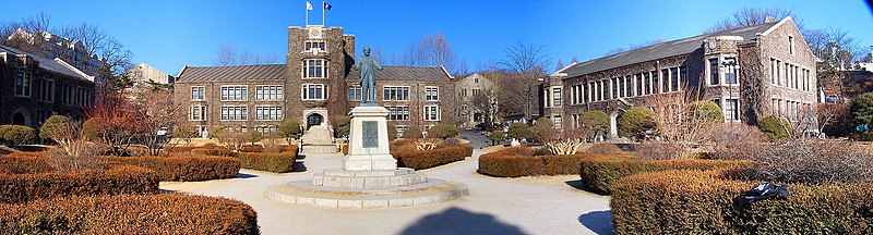 Fil:Yonsei-university-main-building.jpg