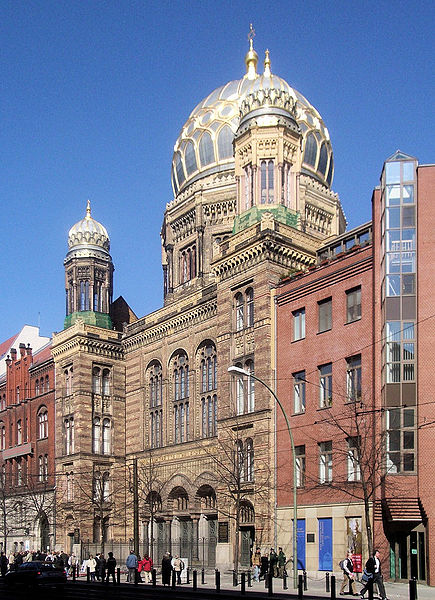 Fil:Berlin Neue Synagoge 2005.jpg
