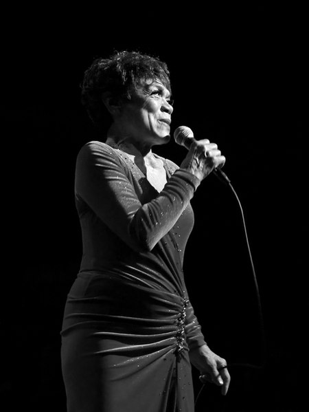 Fil:Eartha Kitt 2007.jpg