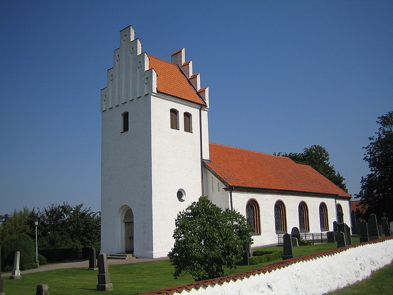 Fil:Esarps kyrka.JPG