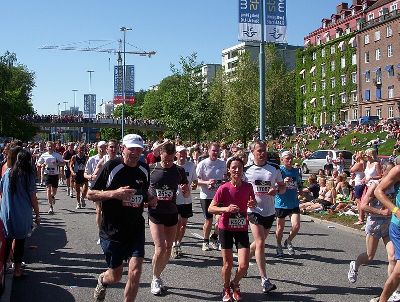 Fil:Stockholm Marathon 2009a.jpg