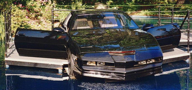 Fil:KITT Universal Studios.jpg