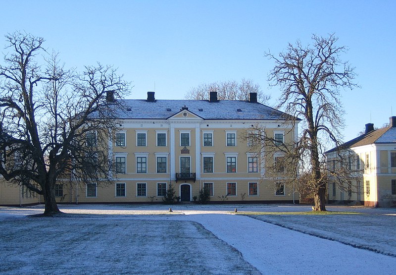 Fil:Swedish castle Börringekloster.jpg