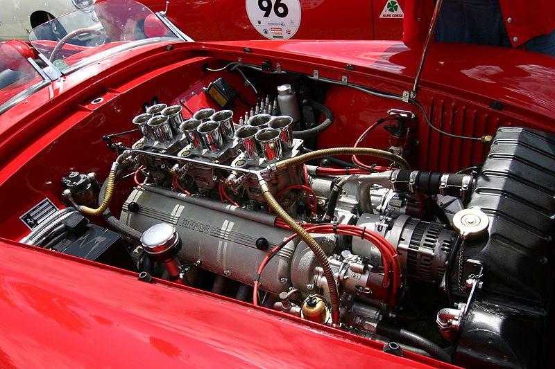 Fil:Ferrari212 motor.JPG