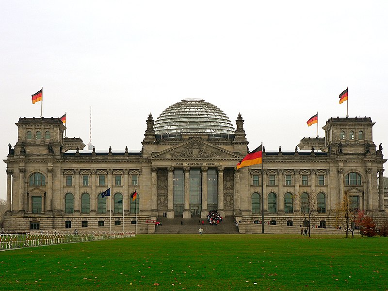Fil:Berlin Reichstag 2005.jpg