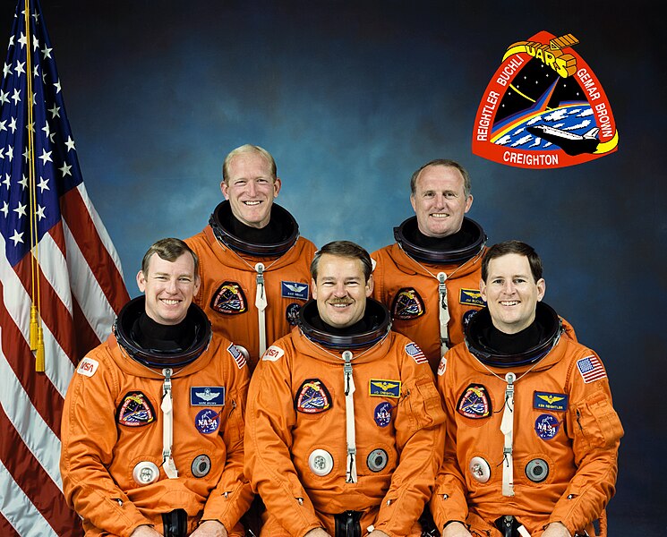 Fil:STS-48 crew.jpg