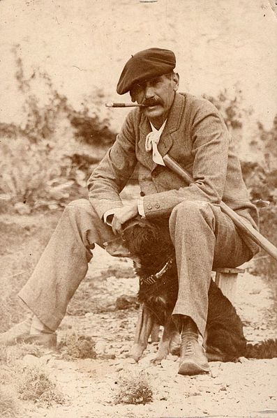 Fil:Benito perez galdos y perro las palmas 1890.jpg