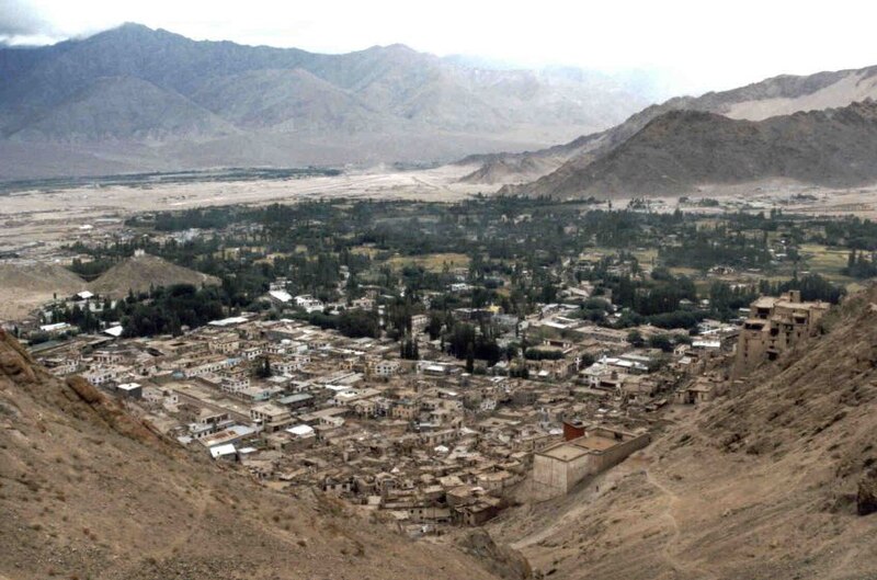 Fil:View of Leh.jpg