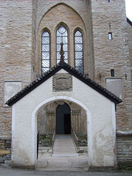 Fil:Varnhems kloster, den 13 juni 2007, bild 16.jpg