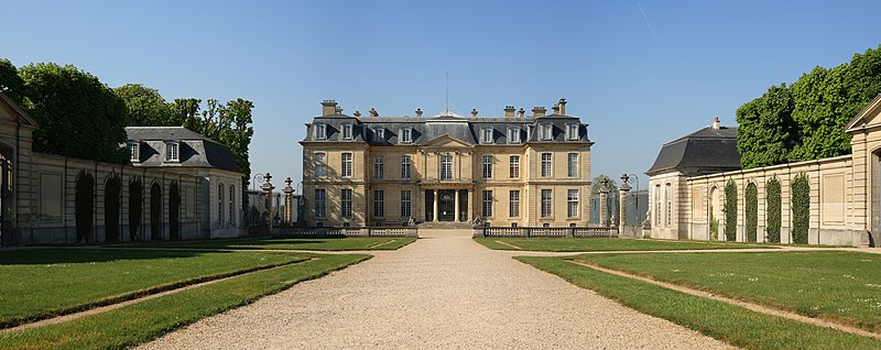 Fil:Chateau Champs sur Marne.jpg